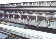 粉塊自動壓形機(jī)